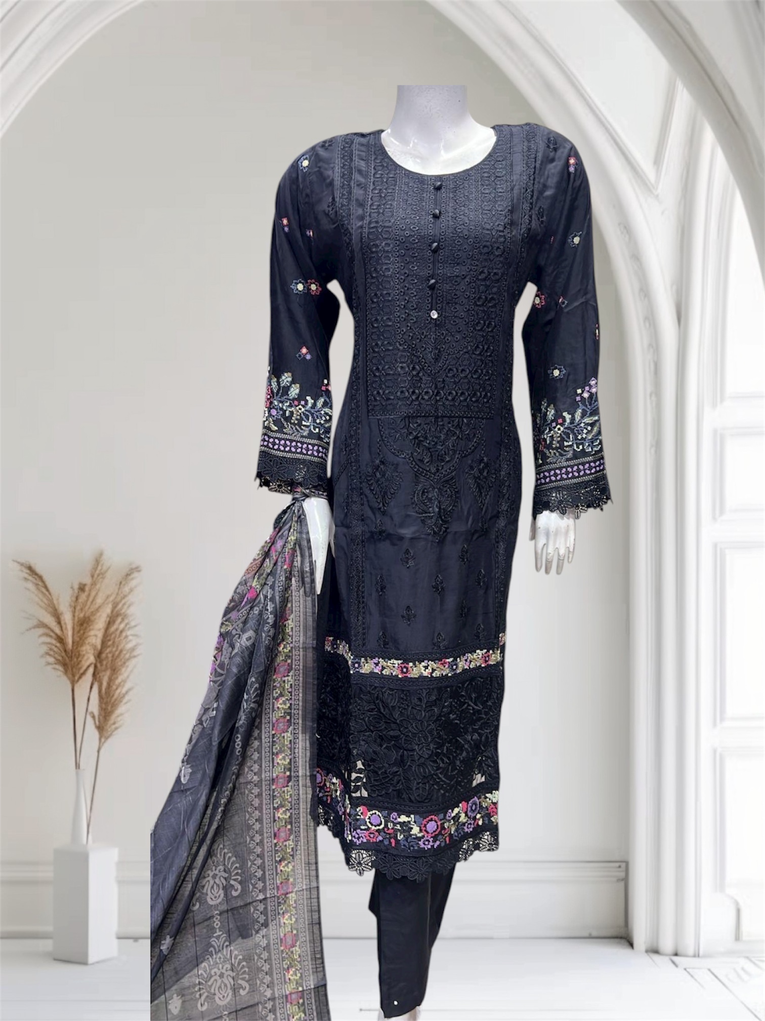 D17 Viscose Salwar Kameez Black