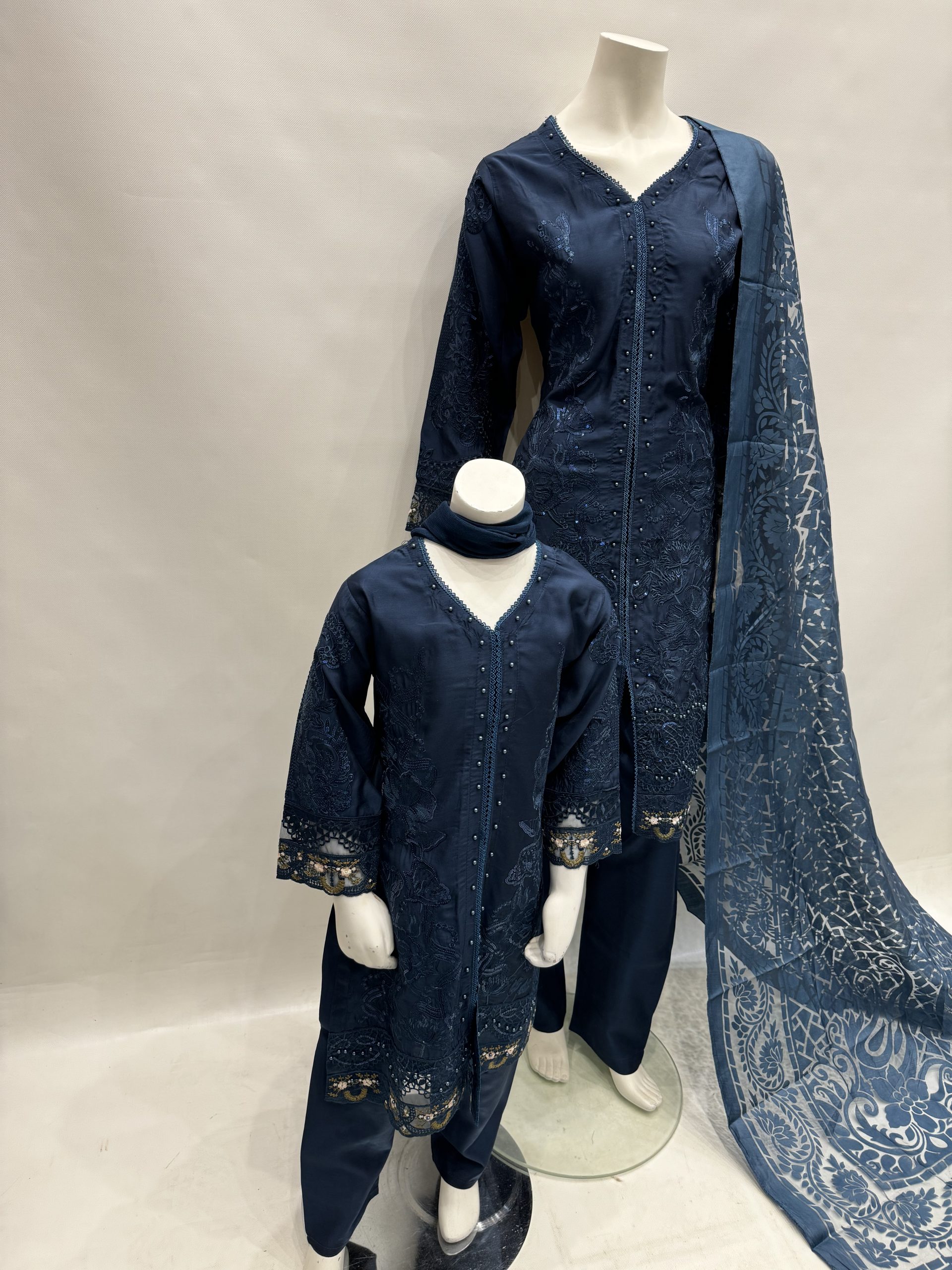 E25-D5 Mummy and Me Slate Grey - Image 2